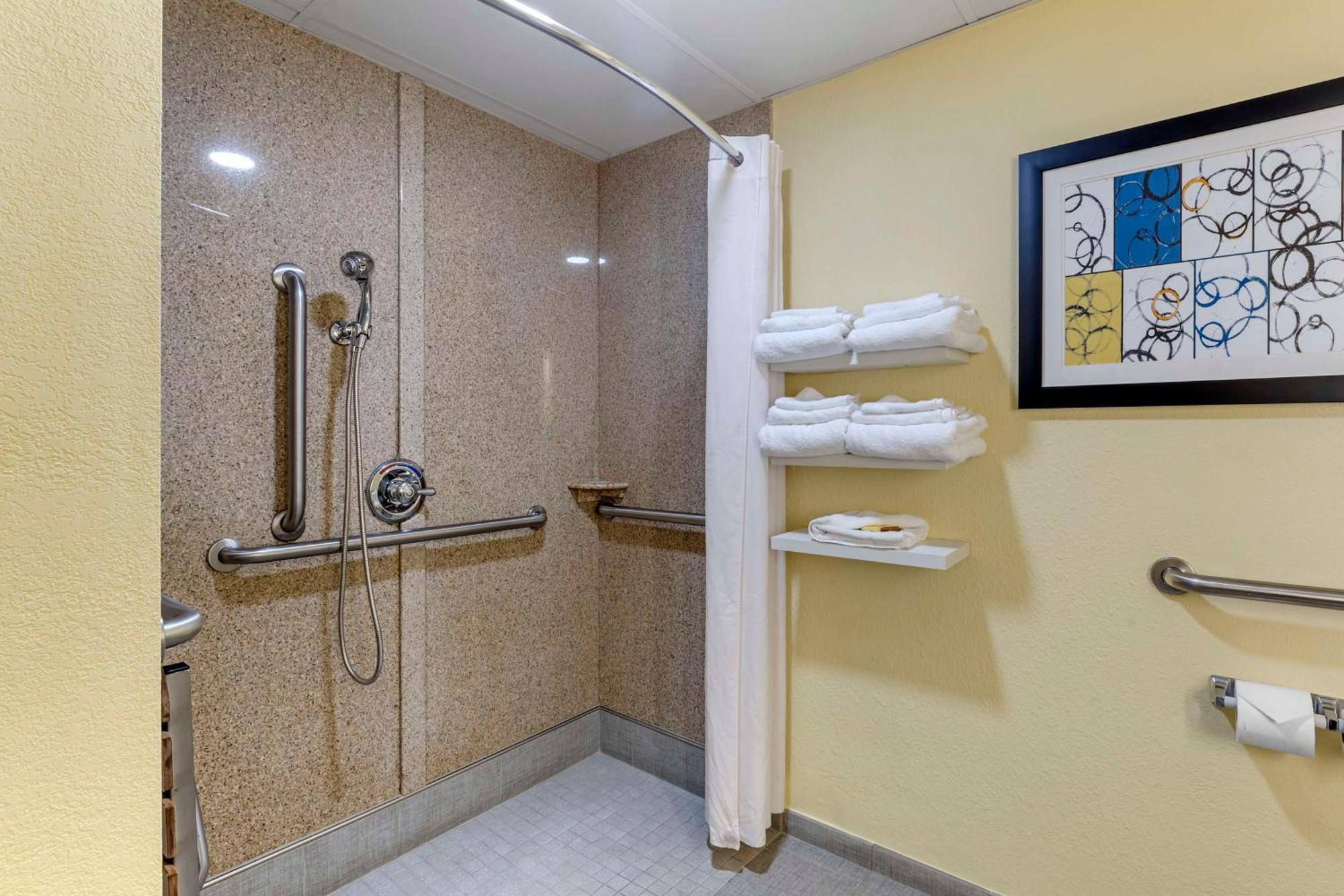 Best Western Plus North Shore Hotel Danvers Exterior foto