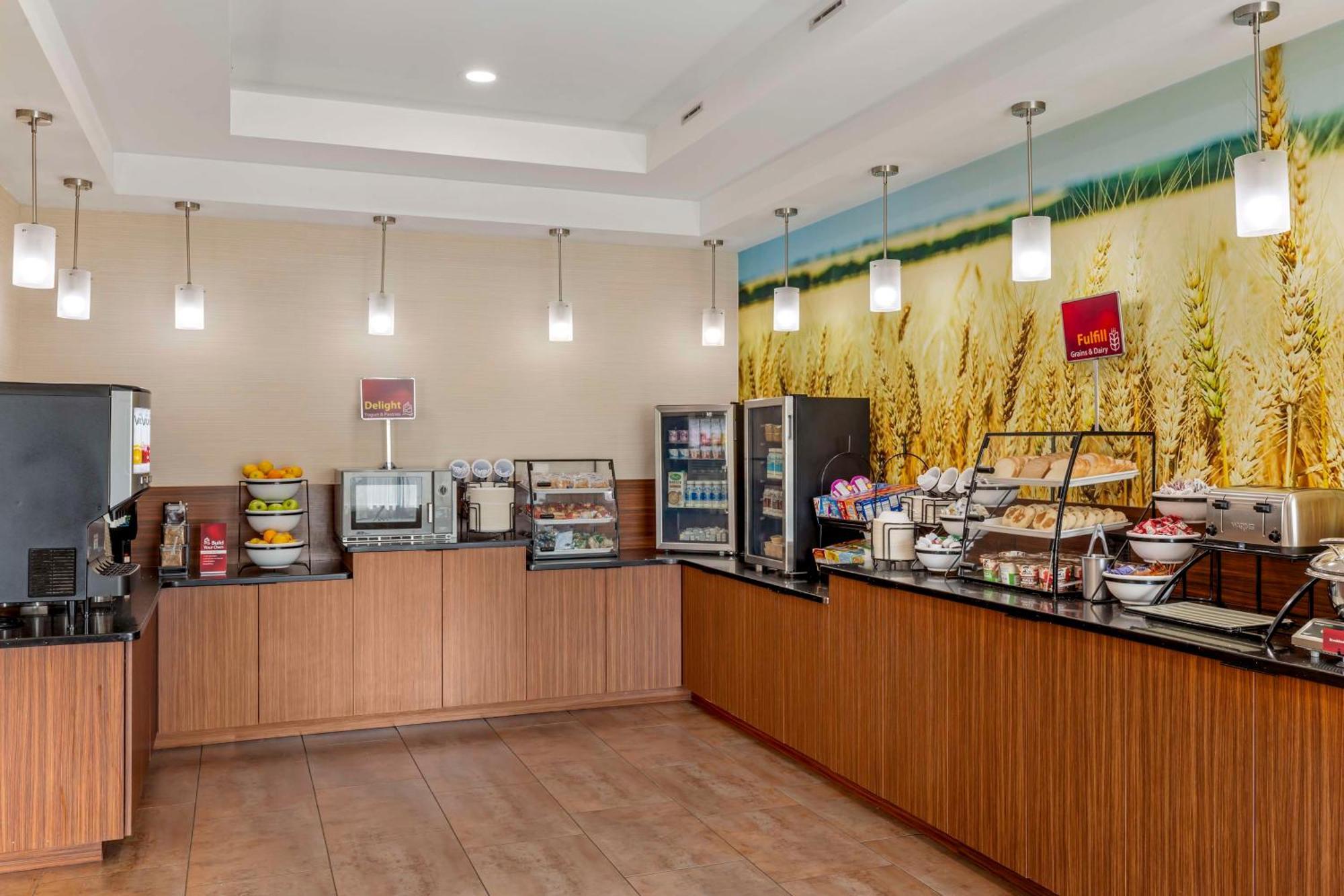 Best Western Plus North Shore Hotel Danvers Exterior foto